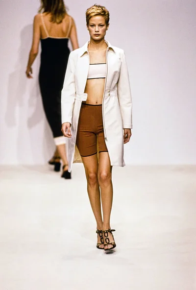 Look 30